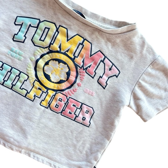Tommy Hilfiger Girls Rainbow Logo Short Sleeve Tee Shirt Size 7 - Picture 2 of 6